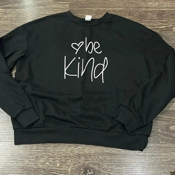 Other - Girls ‘Be Kind’ sweatshirt